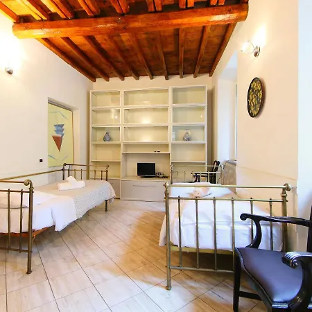 Apartment Apartment Vittorio Emanuele By Interhome *